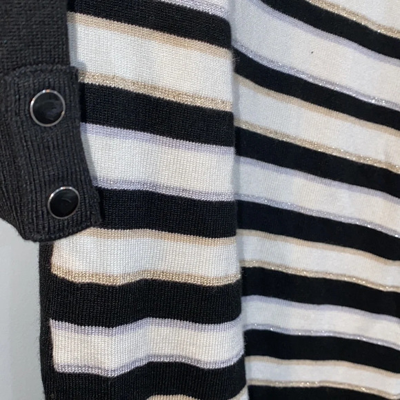 White House Black Market stripped asymmetrical sweater size medium - Picture 5 of 9